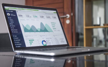 Marks & Spencer Profits Jump for First Time in Four Years